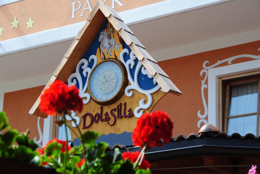 Dolasilla Park Hotel Виго-ди-Фасса Экстерьер фото