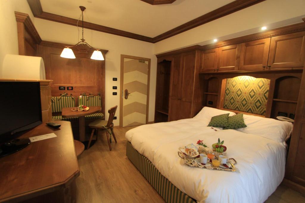 Dolasilla Park Hotel Виго-ди-Фасса Номер фото