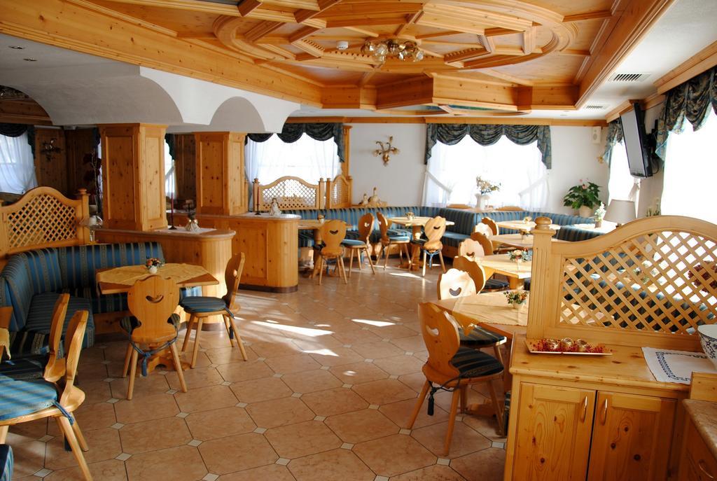 Dolasilla Park Hotel Виго-ди-Фасса Экстерьер фото